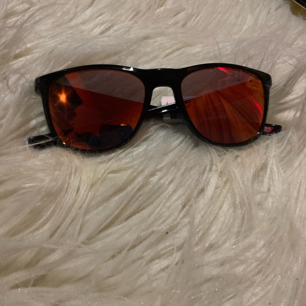 Oakley sunglasses